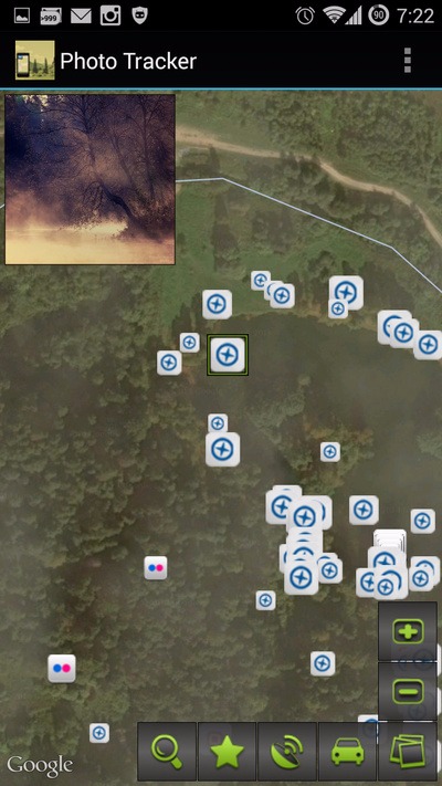 PhotoTracker